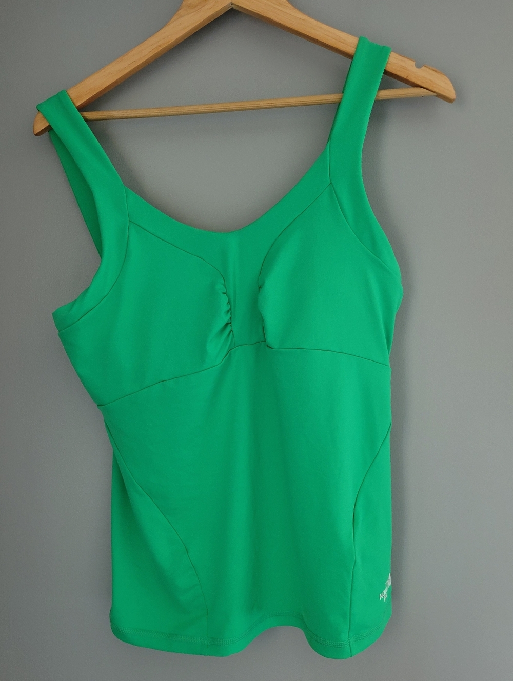 The North Face Sports Bra Tank Size M Green